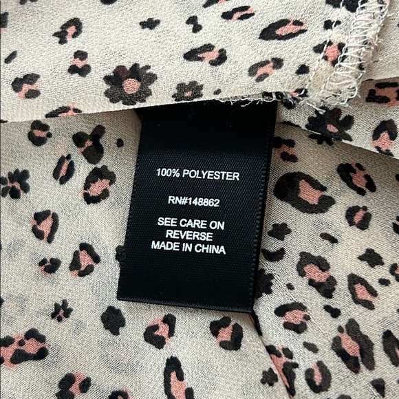 Torrid Chiffon Twist Front Tunic Shirt Tan Leopard Print Plus Size 5X - Picture 12 of 16